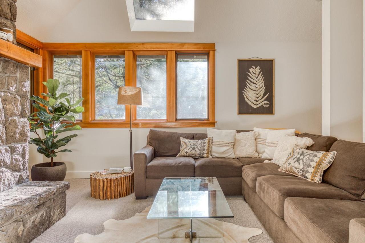 Вилла Hood Hideaway Welches Экстерьер фото